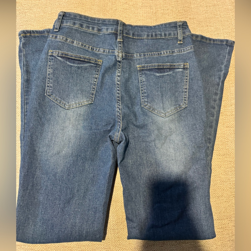 Stylish Blue Women's Jeans - Picture 3 of 3